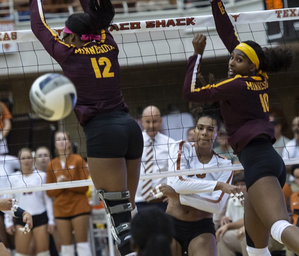 Photo Gallery UT Volleyball tops Minnesota 30 Horns Illustrated