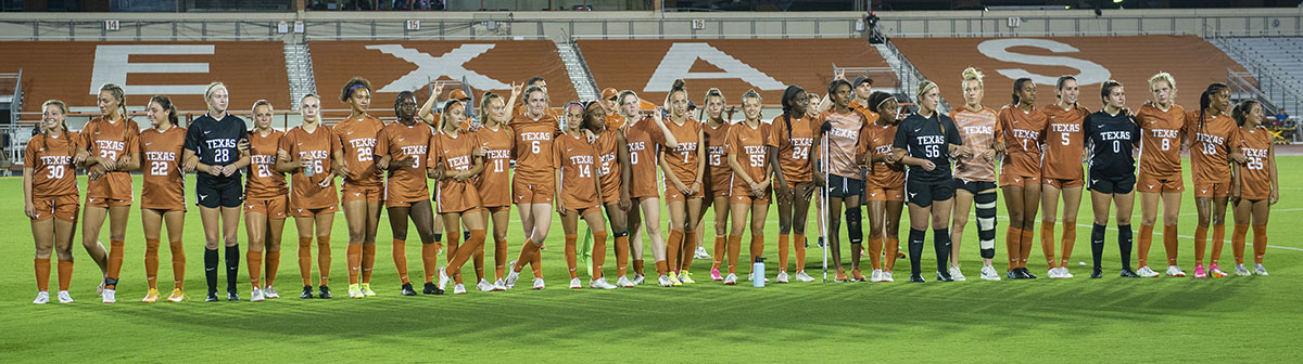 2021 Texas Soccer Team against New Mexico State